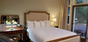 Woodstone Manor Inc - Habitación