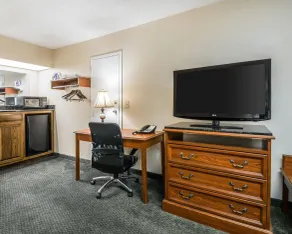Quality Inn Bainbridge - Room
