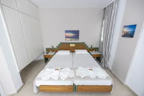 Helen Suites - Chambre