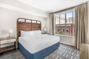 King 583 - Room