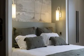 Résidence Omigna, Spacious Luxury Apartments, 2 bedrooms, sea view, heated pool, gym, calm, free private parking, free electric vehicle charging, Cargese, Corse du Sud - Værelse