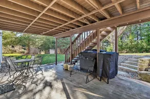 Charming Hideaway w/ Patio: 3 Mi to Kansas State! - Interiør