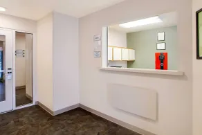 WoodSpring Suites Chesapeake-Norfolk South - Lobby