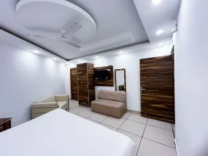 Roomshala 087 Green High - Quarto