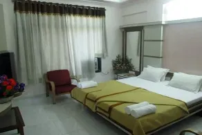 Hotel Krishna - Chambre
