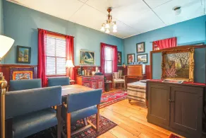 Lake Pepin Getaway w/ Pond, Walk to Restaurants! - Innvendig