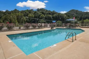 Clarion Pointe Sylva near Cherokee Area - Pool