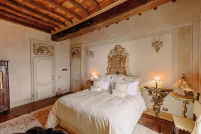 Castello di Casalborgone, Luxury Italian Castle Hotel - Camera