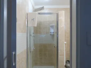 Beachcomber Bay Guest House In South Africa - Baño