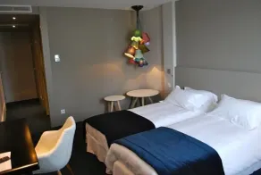 Hôtel Le Cinq Hyper Centre Chambéry - Chambre
