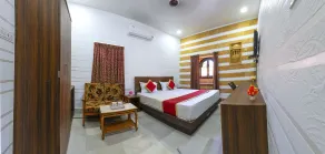 Hotel Akashdeep - Located City Centre - Room