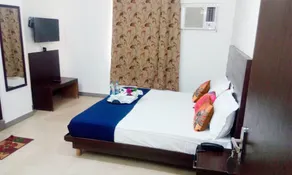 Adhunik Hotel Neemrana - Chambre