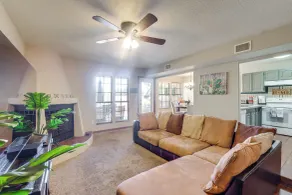 Lakefront Unit w Dock in Carlsbad - Interiør