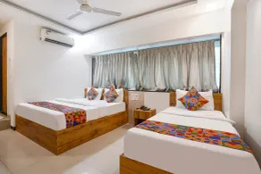 Fabhotel Shiv Leela Grand - Chambre