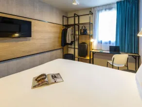 ibis Epinal Centre - Rom