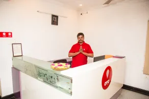 OYO 9804 Hotel SR Residency - Reception