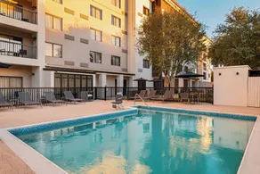 Courtyard by Marriott Laredo - Piscine