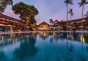 Discovery Kartika Plaza Hotel - Pool