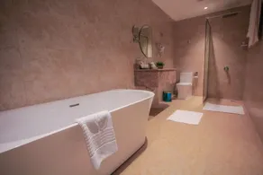 The Address Palace Apartments - Bathroom