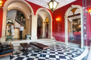 Independente Príncipe Real - Hall