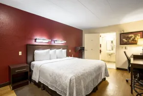 Red Roof Inn PLUS+ Baltimore-Washington DC/BWI Airport - Chambre