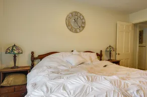 Cumberland Cottage w/ Screened Porch + Fire Pit! - Room