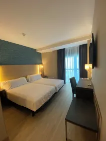 Hotel Zentral Gijón Rey Pelayo - Quarto
