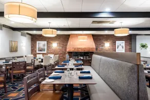 Holiday Inn Johnstown-Gloversville by IHG - Restaurant