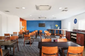 Holiday Inn Express Braintree by IHG - Restaurant
