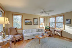 Burnsville Cabin w/ Deck & Trails - Dog Friendly! - Interiör