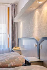 Hotel Le Commerce - Habitación