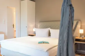 Familienorientierte weiträumige Wohnung mit Sauna, Garten und Terrasse | Haustiere sind willkommen - Zimmer