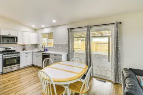 1 Mi to Pioneer Crossing Casino: Fernley Retreat! - Interiör