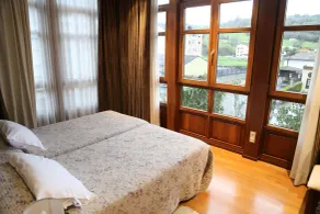 Apartamentos La Pontiga *** - Zimmer