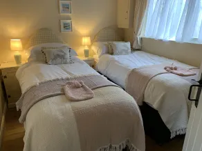 The Calf Pen - Room