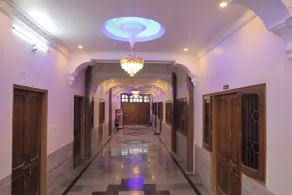 HOTEL LAXMI PALACE - Lobby