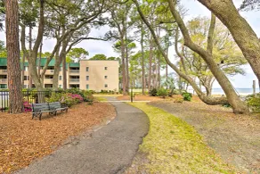 Wintergarten + Strandzugang: Hilton Head Wohnung - Innenbereich