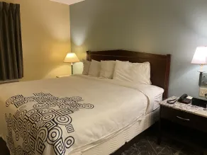 Knights Inn & Suites Dublin - Zimmer