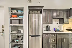 Oceanfront Resort Condo in North Myrtle Beach - Interni