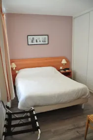 Logis - Hotel Restaurant du Parc - Zimmer