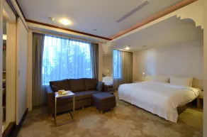 Yomi Hotel - ShuangLian MRT - View from room