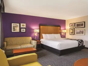 Wingate by Wyndham Brunswick GA I-95 - Room