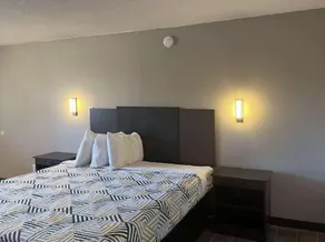 Motel 6 Hurricane, WV - Zimmer