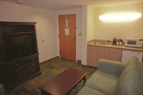 La Quinta Inn & Suites by Wyndham Boston Somerville - Chambre