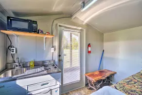 Huntsville Cabin w/ Fire Pit, ATV Authorized Route - Innvendig