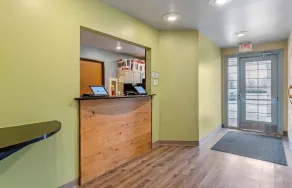 Extended Stay America Select Suites - Indianapolis - Greenwood - Hall