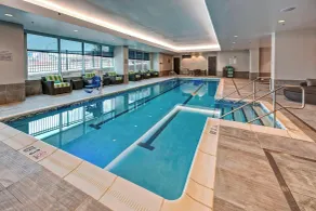 Residence Inn by Marriott Kansas City Downtown/Convention Center - Piscine