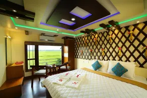 Best Kerala Houseboat - Rom