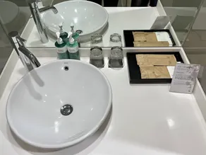 Novotel Living Saigon South - Chambre