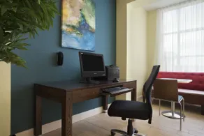 Days Inn & Suites by Wyndham Belmont - Hall